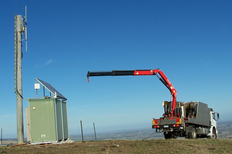 Electrical Data Cable Winching - Telstra Transmission Towers